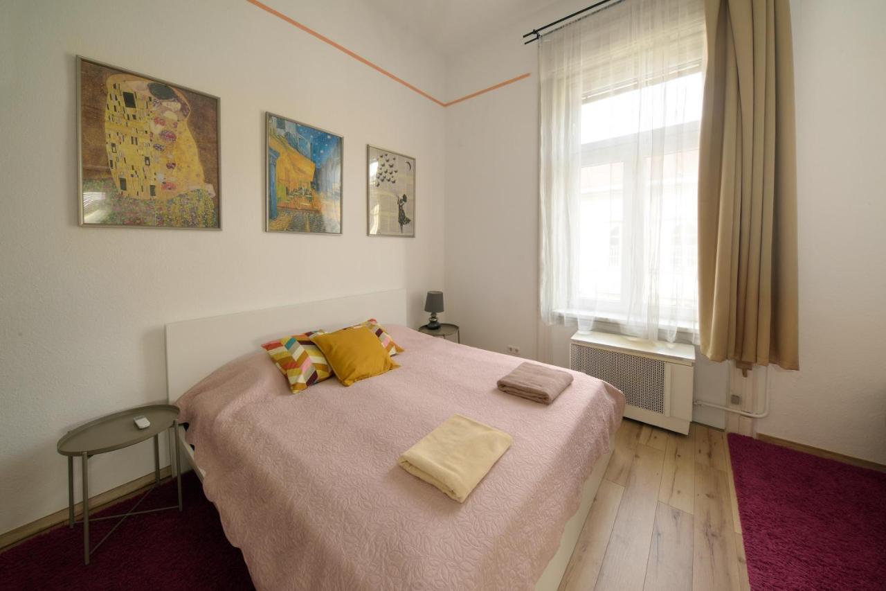 Budapest Eye Apartment Exterior photo